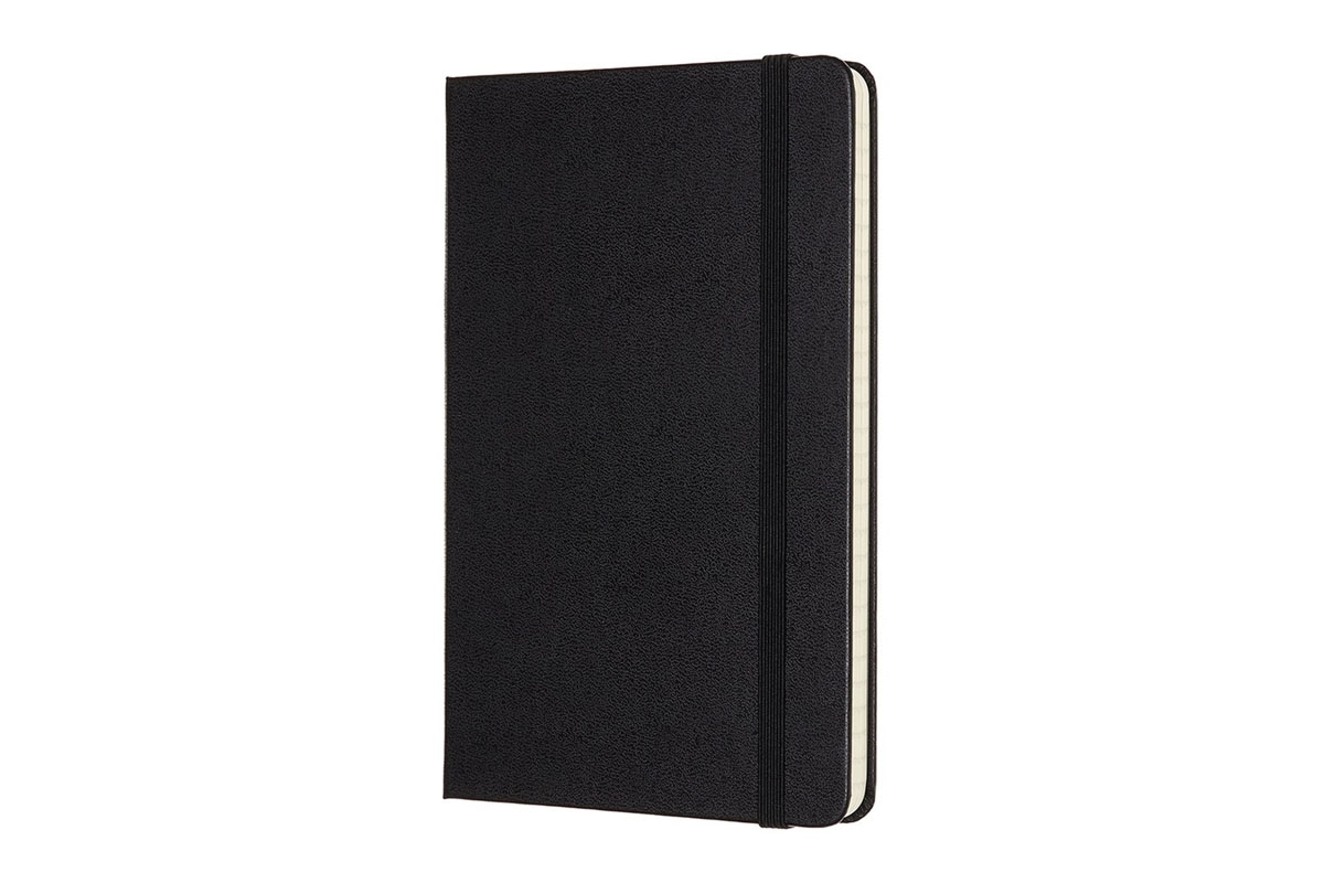 Een Moleskine Classic Ruled Hardcover Notebook Medium Black koop je bij Moleskine.nl